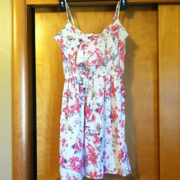Rue 21 Pink floral dress
