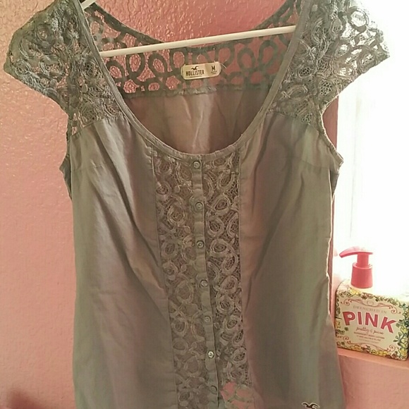 Lace cap sleeves