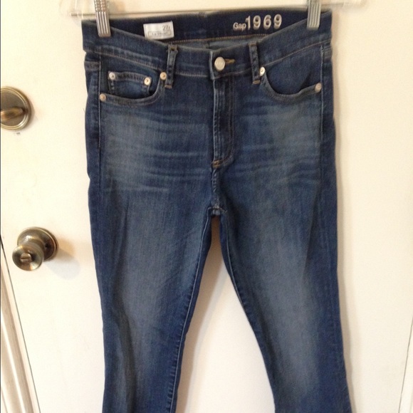 GAP "Slim Straight" Jeans