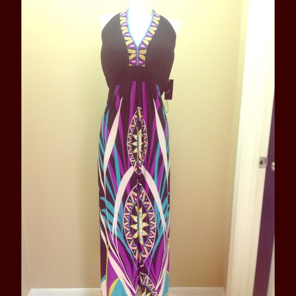 Ronni Nicole Dresses & Skirts - Maxi Dress