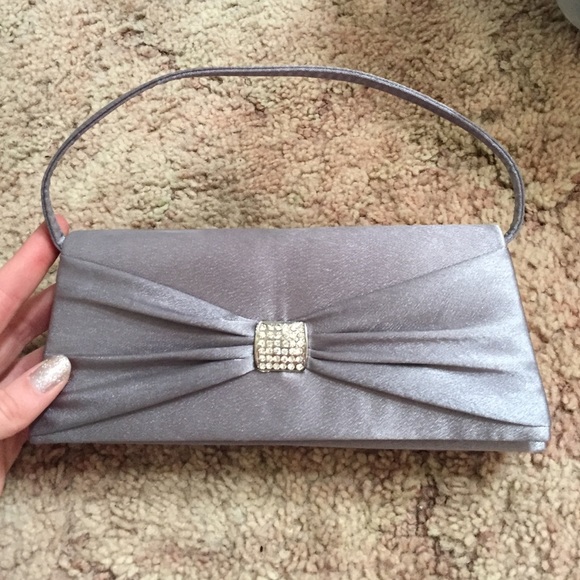 Silver clutch
