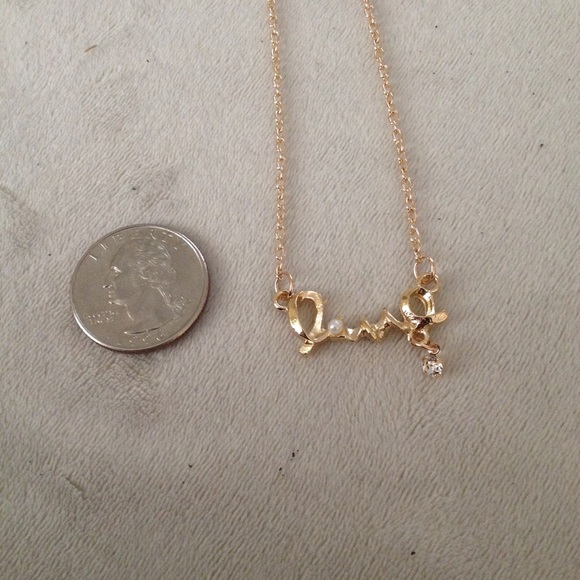 ❤ LOVE Word Necklace - Picture 3 of 3