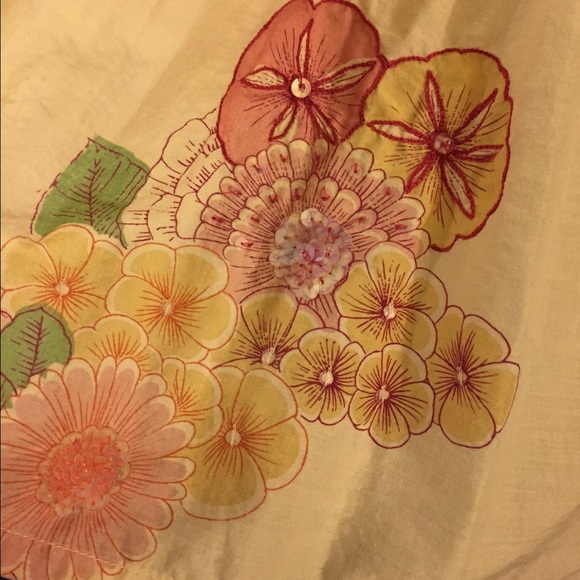 Beautiful French Connection Skirt - Picture 2 of 3