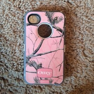 Pink/Camo iPhone 4 Otter Box Case