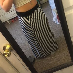 Black and white maxi skirt