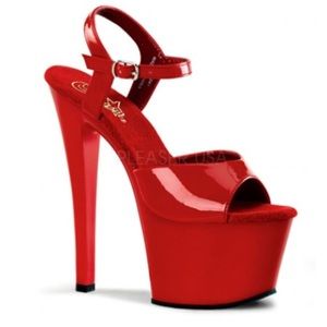 Pleaser Sky high heels never worn