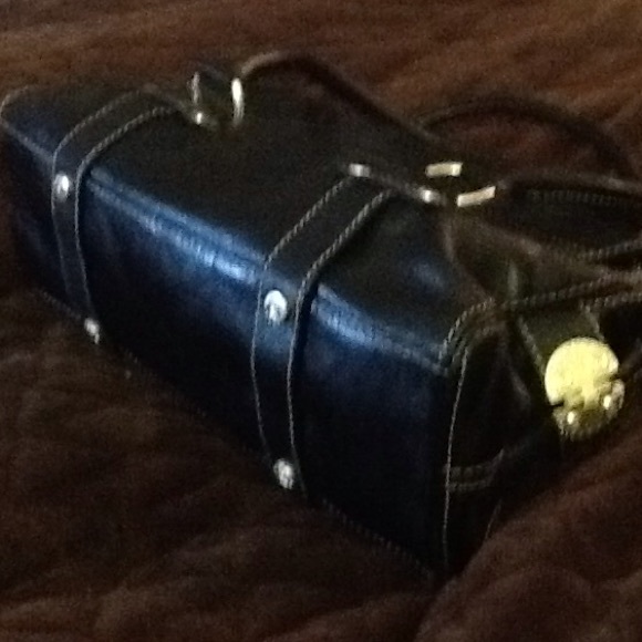 EUC Michael Kors Purse - Picture 2 of 4