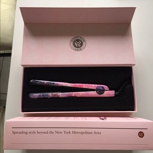 Eva NYC - healthy heat ceramic styling iron