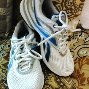 Reebok walker sneakers