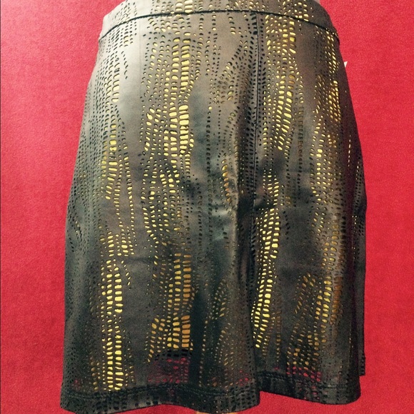 Alice + Olivia black leather mini skirt