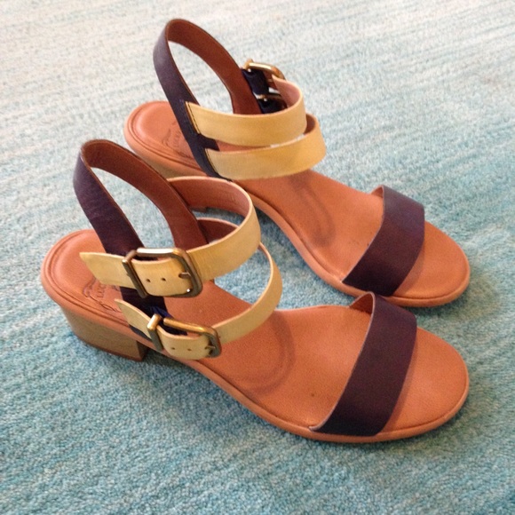 Lucky Brand 2 color Sandals