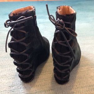 Jeffery Campbell exclusives for LF leather wedges