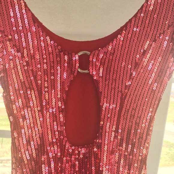 Dress - Picture 2 of 2