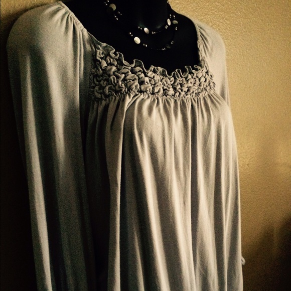 Spence Tops - Beautiful gray top