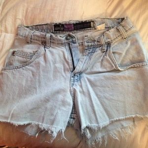 high waisted levi shorts