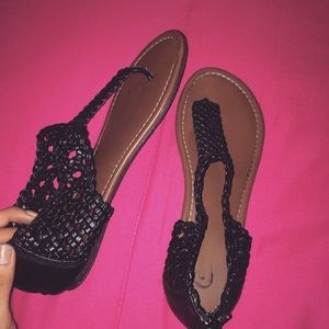 Black, back zipper Sandals