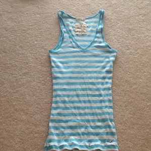 Hollister tank medium