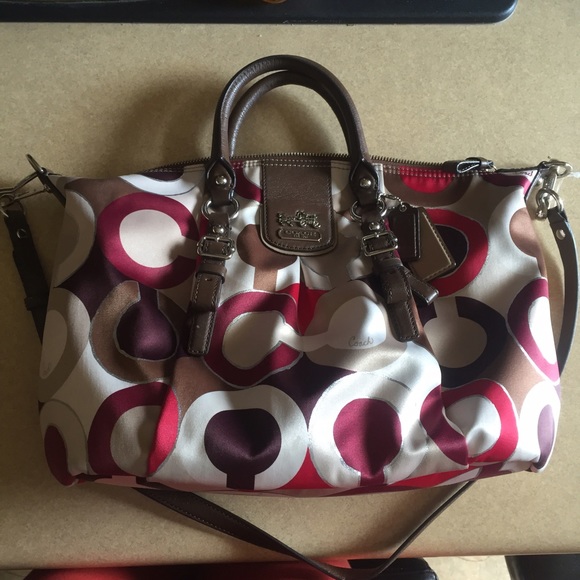 SOLD Coach Large Madison in red, burgundy, - Picture 1 of 4