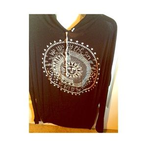 Sun and moon pullover