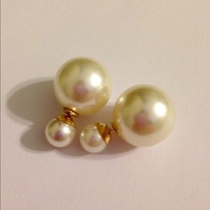 Double Sided Pearl Earrings