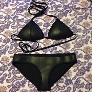Triangl Swimwear Chloe New York Noir Bikini Top