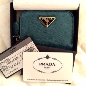 Brand New Prada Kiwi Mordore coin wallet