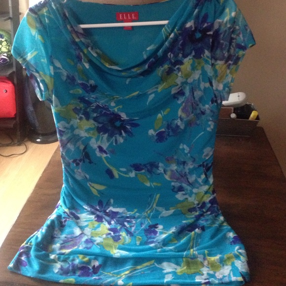 Elle flower shirt