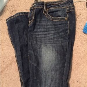 Medium wash bootcut jeans