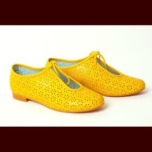 Scout flats by Seychelles