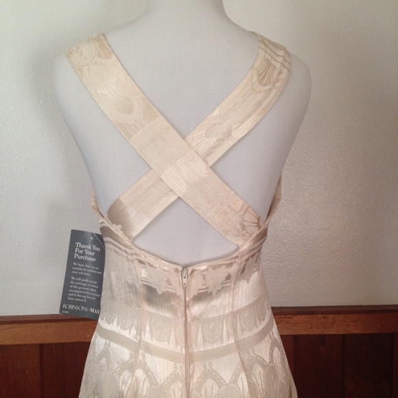 🚫Sold🚫Maxi dress - Picture 3 of 4