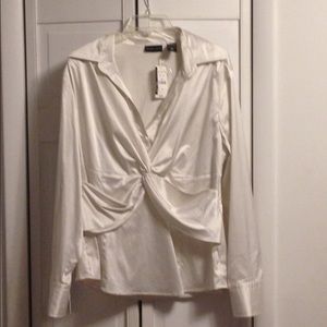 Off-white satin-like shirt size 18 NWT NY&co