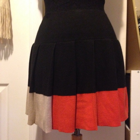 Rachel Roy black beige and orange skater skirt