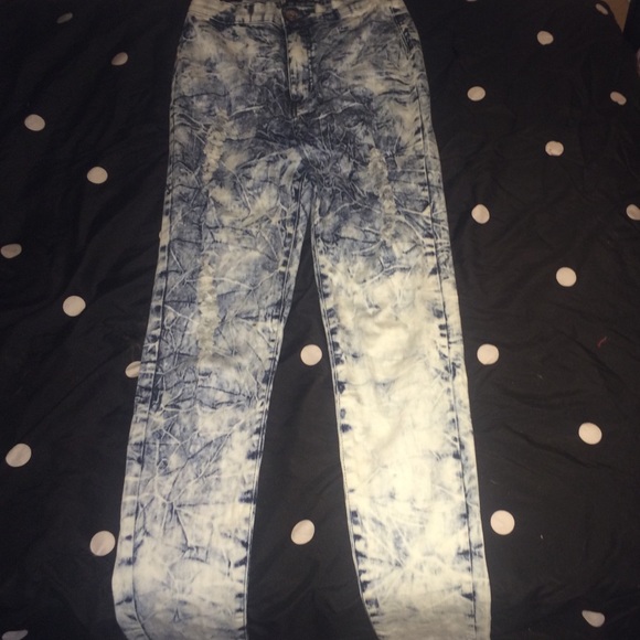 Denim ripped jeans