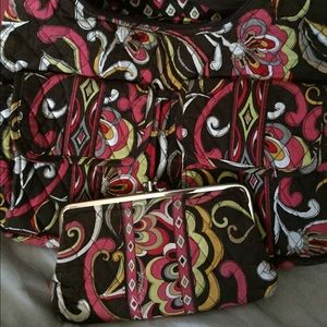 VB cargo sling & matching wallet in Puccini