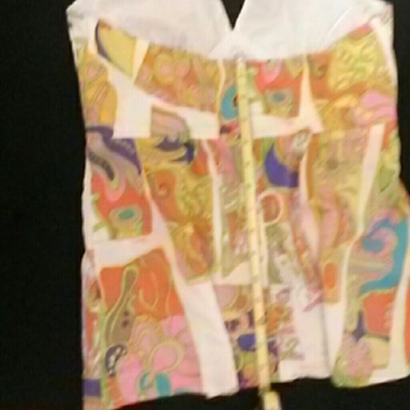 Fantastic Trina Turk mod halter top - Picture 4 of 4