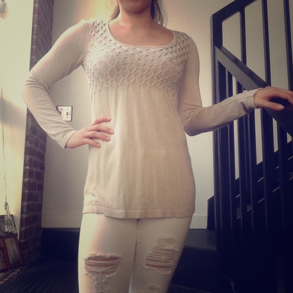 🚫SOLD🚫Sparkly Golden WHBM Top
