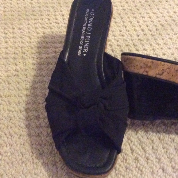 Wedge slide - Picture 3 of 4