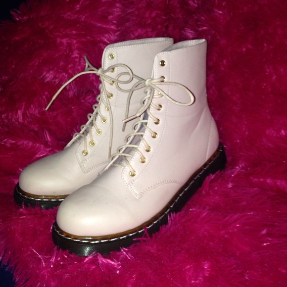 Dr. Marten like Combat Boots