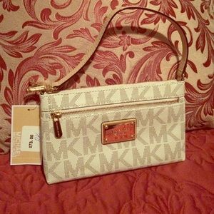 ⭐️⭐️⭐️TRADE⭐️⭐️⭐️Michael Kors Jet Set LG