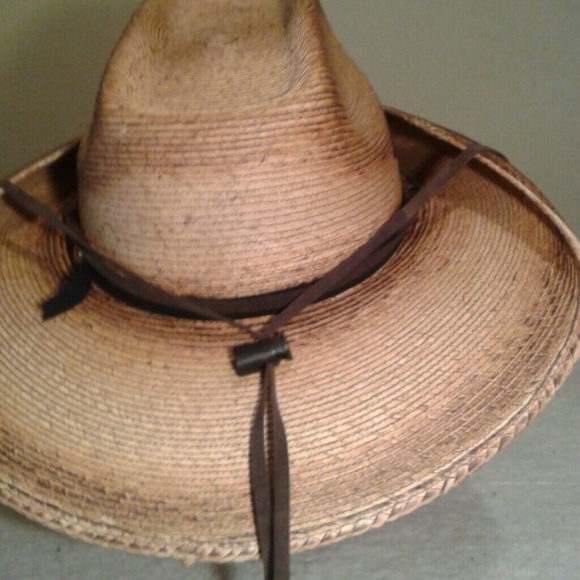 Palm leaf Cowboy Hat - Picture 3 of 4
