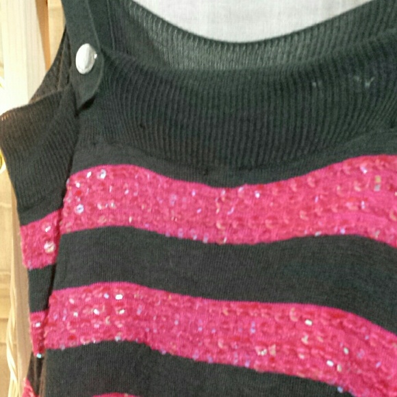 Jr size tank sweater - Picture 2 of 3