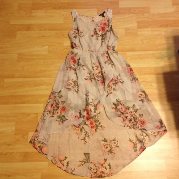 F21 floral and lace tulip front dress