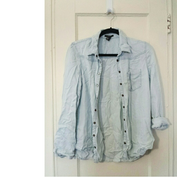 NWOT Forever 21 Denim Button Down Shirt