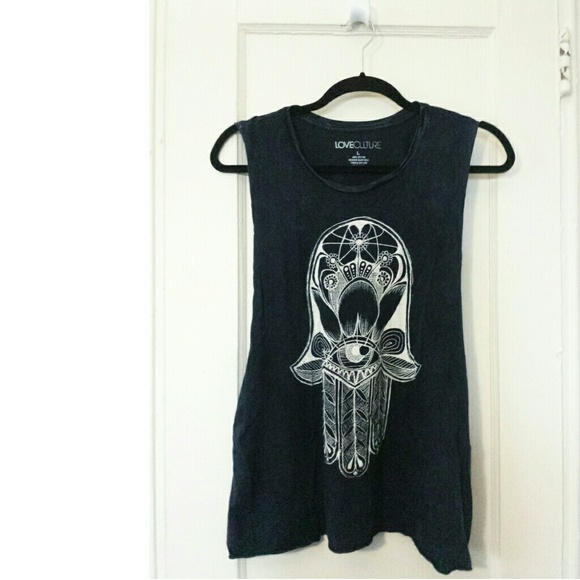 Love Culture Hamsa Shirt Size L