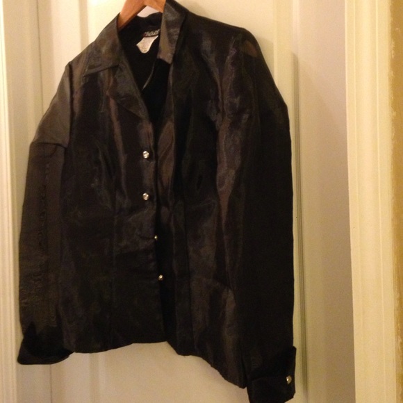 Sheer blouse - Picture 4 of 4