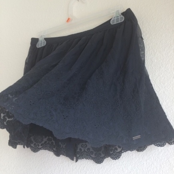 Hollister navy blue mini skirt