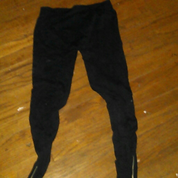 Leggings with zipper