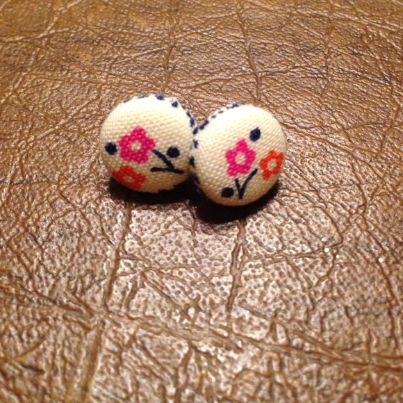 Button earrings. Buy 3 for $5.