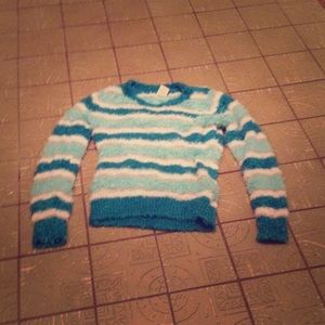 Unused soft sweater