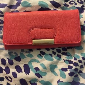 Coral wallet
